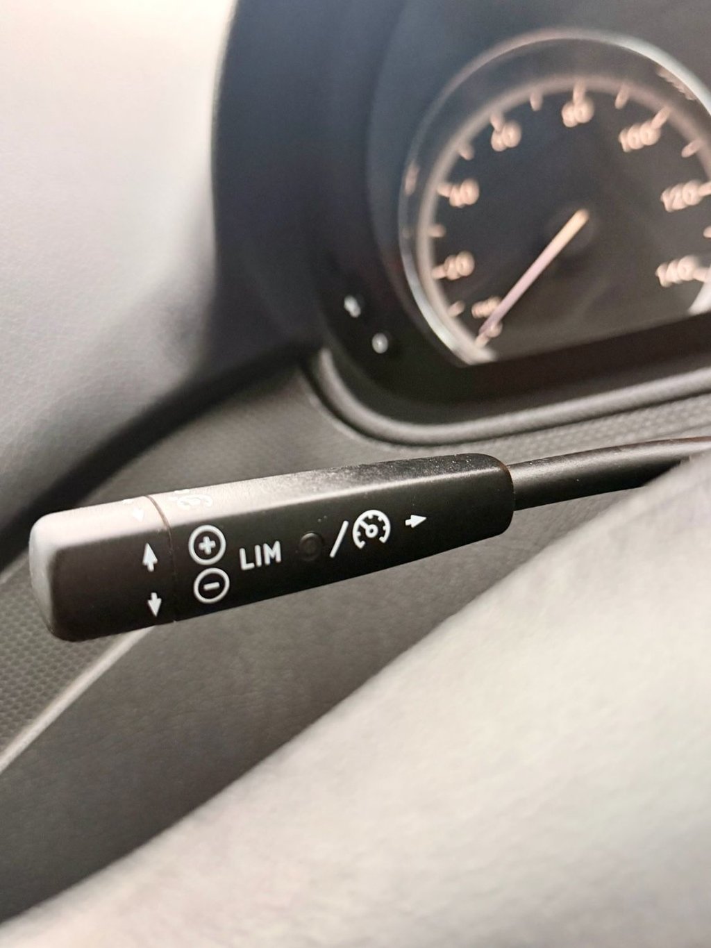 Used Mercedes-Benz Vito 2012 for sale - 77394594: Photo 27