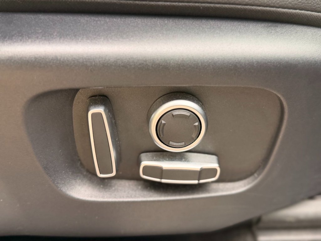 Used Land Rover Discovery Sport 2021 for sale - 78117392: Photo 22