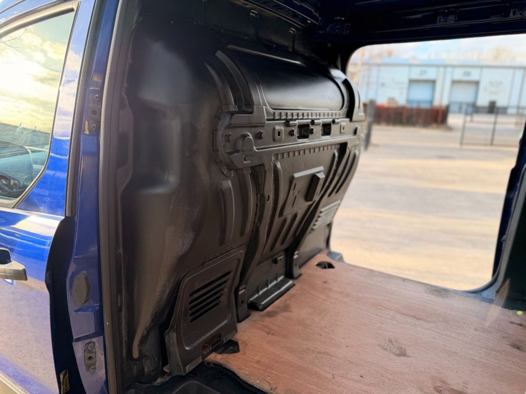 Used Ford Transit Connect 2017 for sale - 77835669: Photo 15