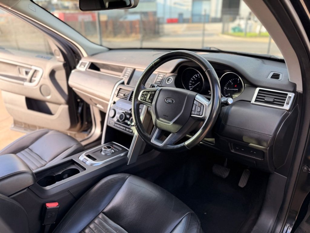 Used Land Rover Discovery Sport 2016 for sale - 77609108: Photo 14