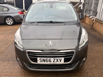 Used Peugeot 5008 2016 for sale - 77161735: Photo