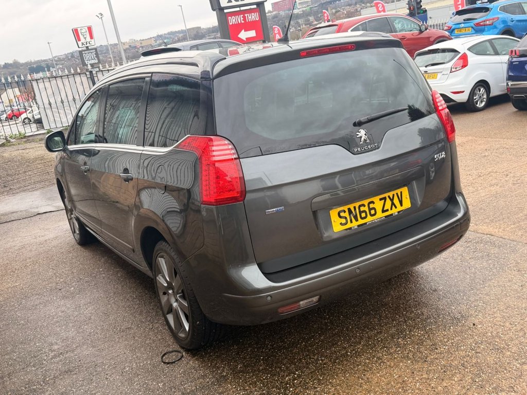 Used Peugeot 5008 2016 for sale - 77161735: Photo 4