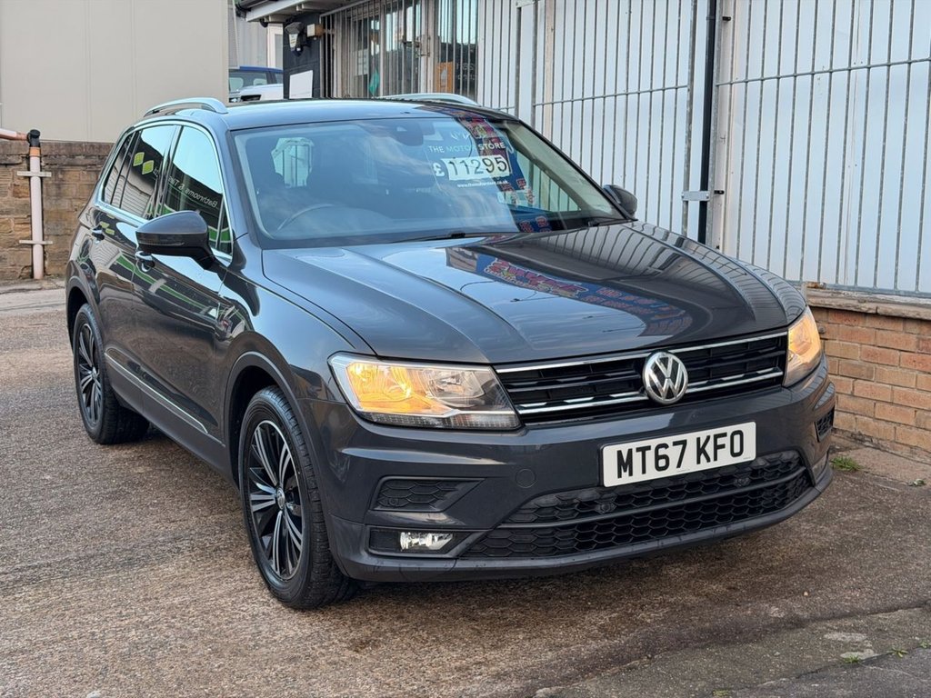 Used Volkswagen Tiguan 2017 for sale - 76868212: Photo 1
