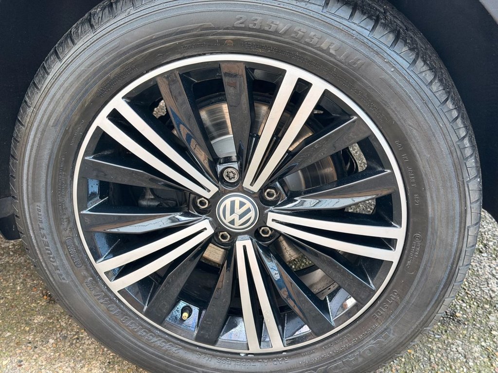 Used Volkswagen Tiguan 2017 for sale - 76868212: Photo 12