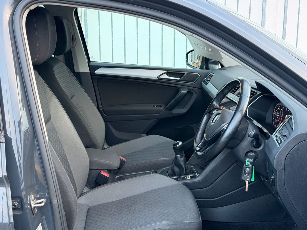 Used Volkswagen Tiguan 2017 for sale - 76868212: Photo 13