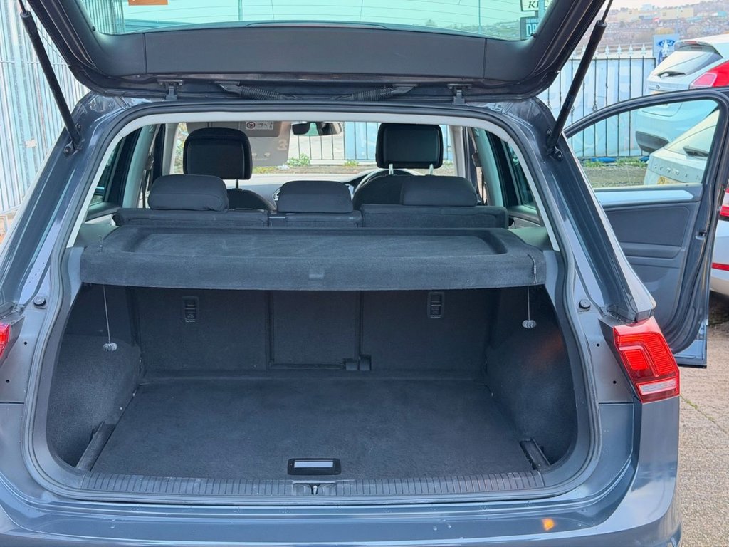 Used Volkswagen Tiguan 2017 for sale - 76868212: Photo 18