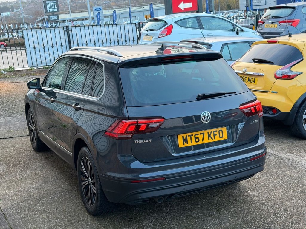 Used Volkswagen Tiguan 2017 for sale - 76868212: Photo 4