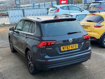 Used Volkswagen Tiguan 2017 for sale - 76868212: Photo