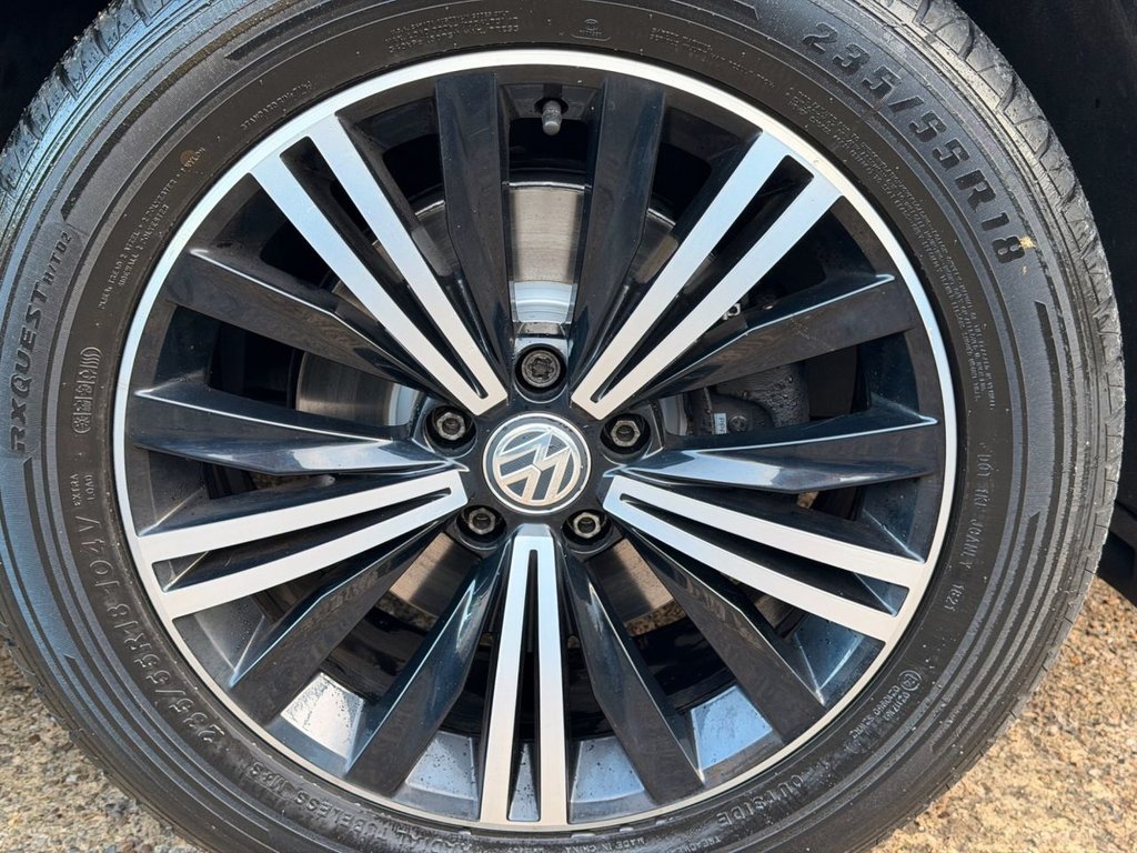 Used Volkswagen Tiguan 2017 for sale - 76868212: Photo 9