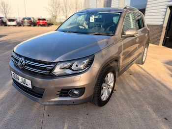 Used Volkswagen Tiguan 2014 for sale - 77891069: Photo