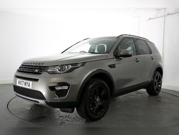 Used Land Rover Discovery Sport 2017 for sale - 77680962: Photo