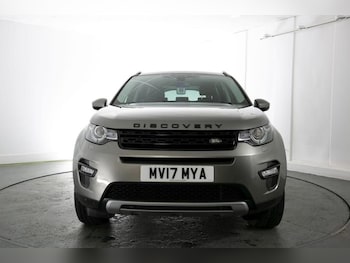 Used Land Rover Discovery Sport 2017 for sale - 77680962: Photo