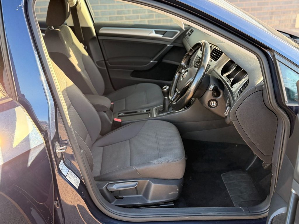 Used Volkswagen Golf 2014 for sale - 77139753: Photo 14