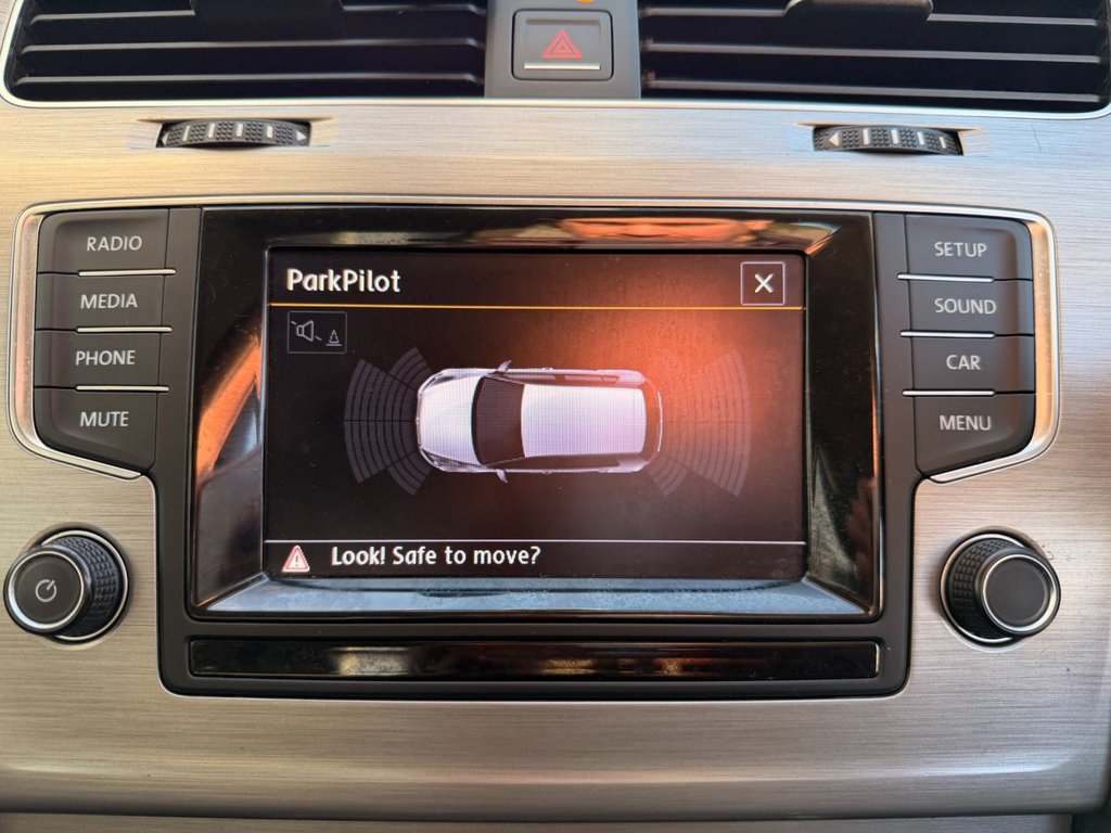 Used Volkswagen Golf 2014 for sale - 77139753: Photo 28