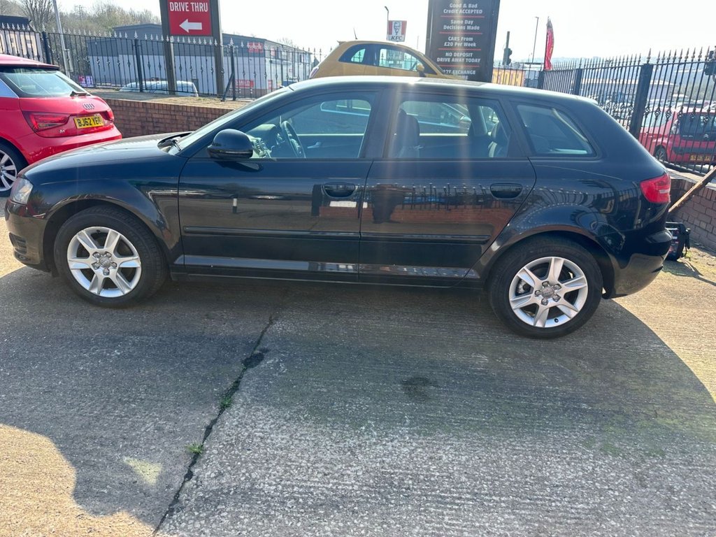 Used Audi A3 2010 for sale - 77952243: Photo 4