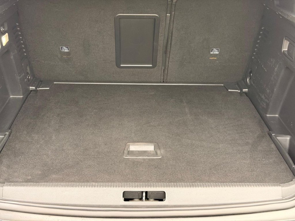 Used Peugeot 3008 2017 for sale - 77139602: Photo 25