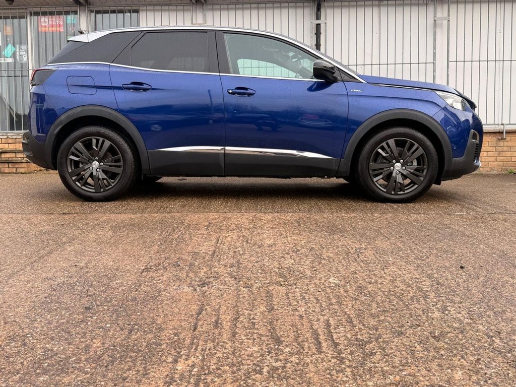 Used Peugeot 3008 2017 for sale - 77139602: Photo 8