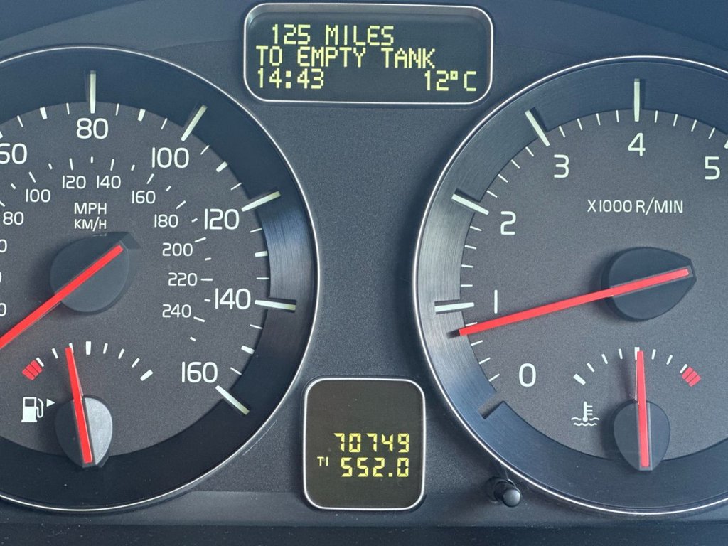 Used Volvo C30 2012 for sale - 77891039: Photo 19