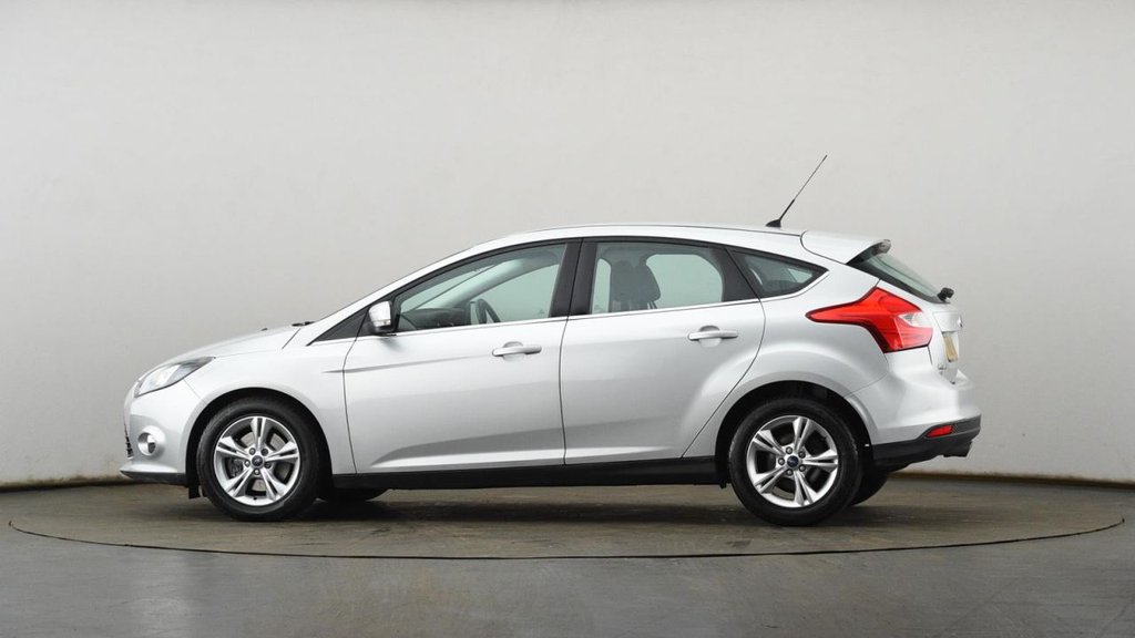 Used Ford Focus 2012 for sale - 77655070: Photo 4