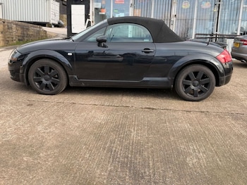 Used Audi TT 2004 for sale - 77631977: Photo