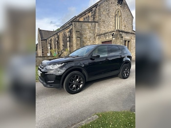 Used Land Rover Discovery Sport 2018 for sale - 77369741: Photo
