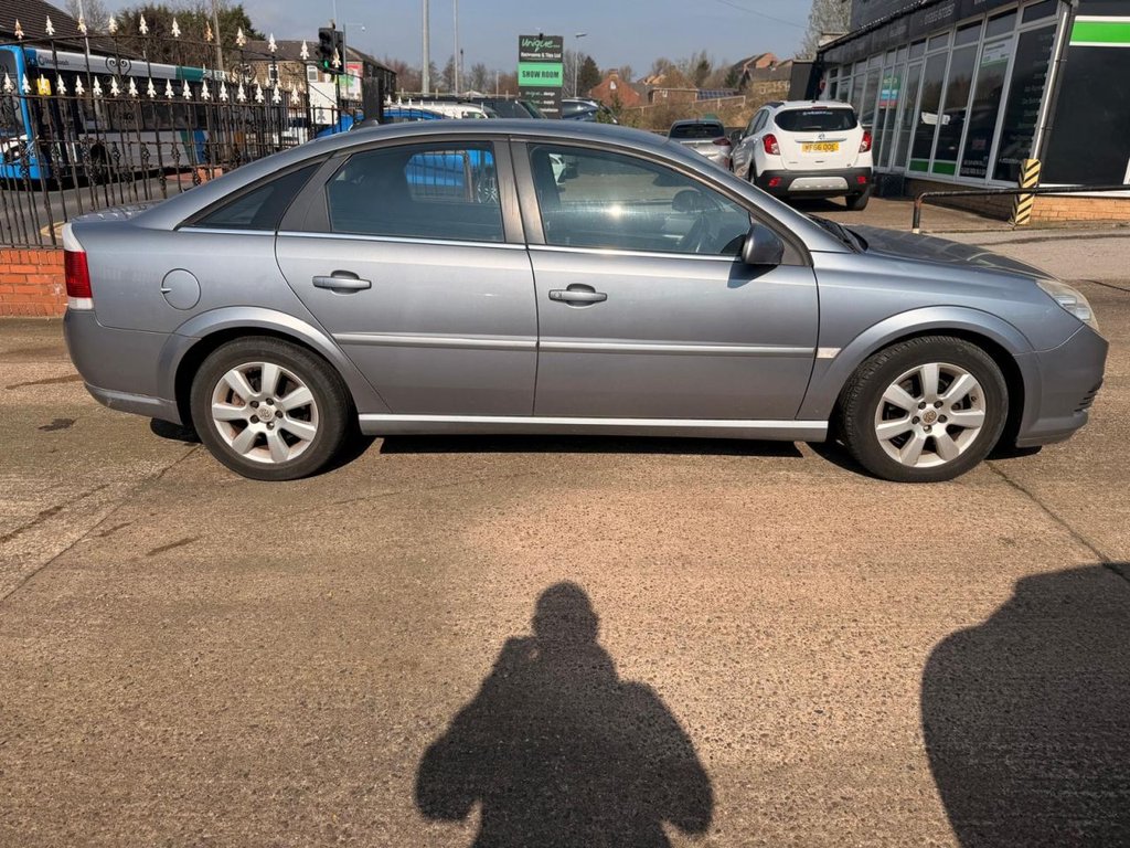 Used Vauxhall Vectra 2007 for sale - 77952990: Photo 8