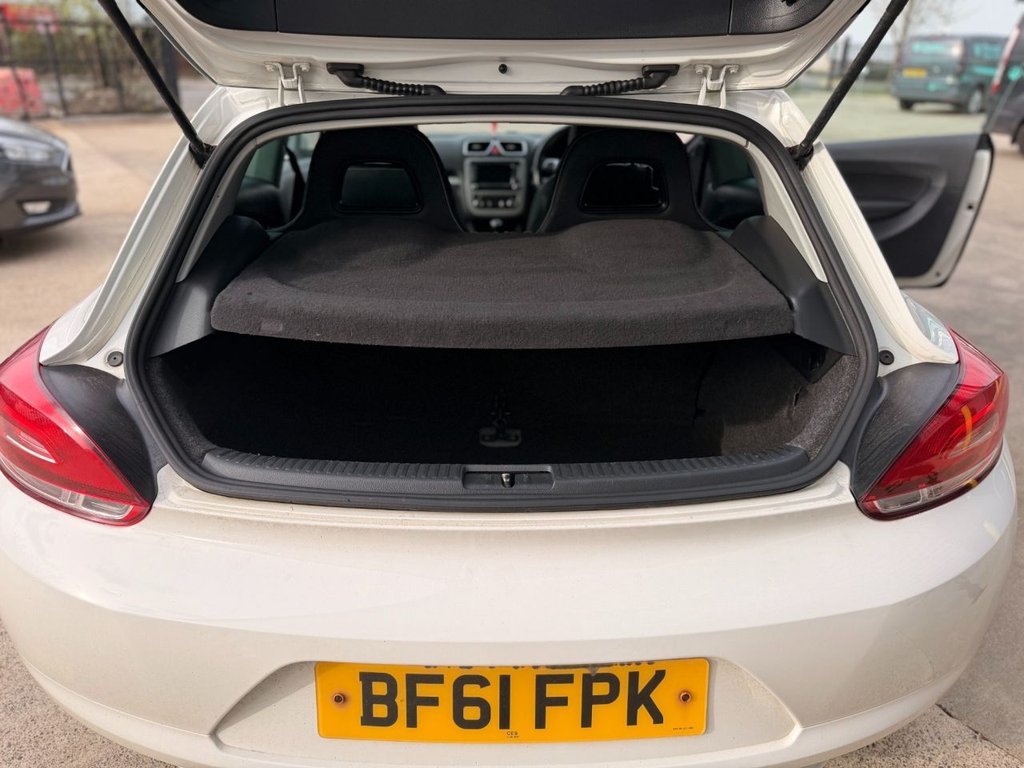 Used Volkswagen Scirocco 2011 for sale - 78117488: Photo 16