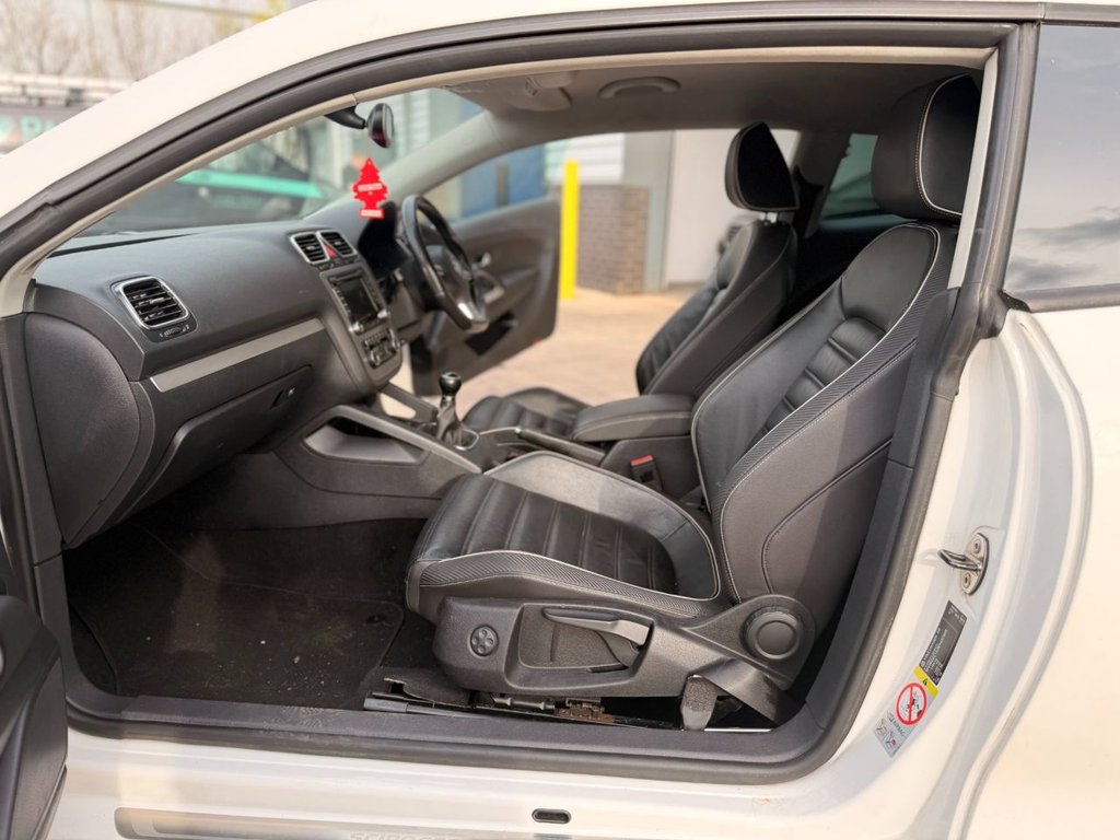 Used Volkswagen Scirocco 2011 for sale - 78117488: Photo 17