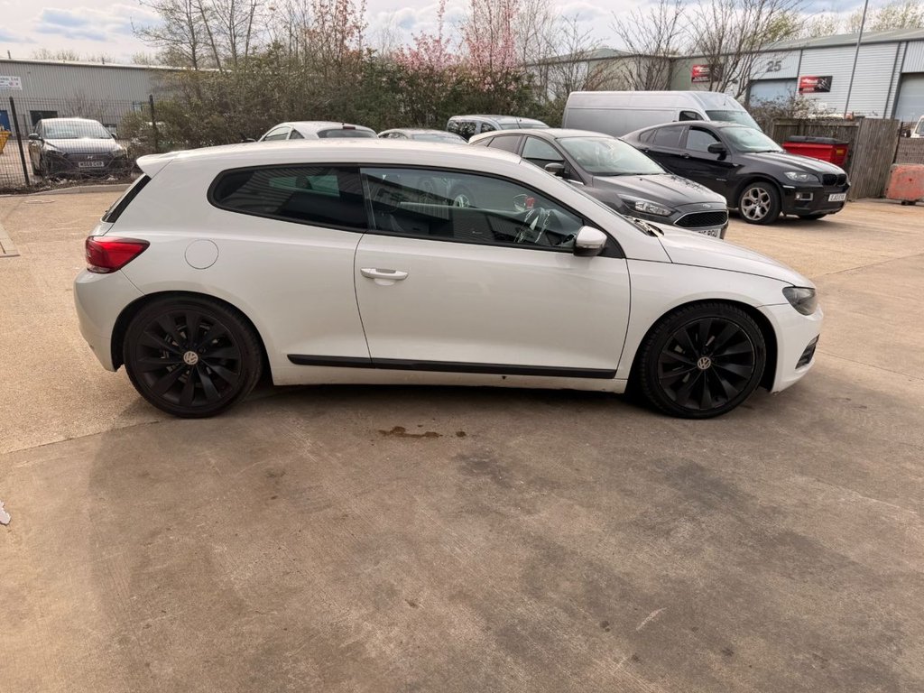 Used Volkswagen Scirocco 2011 for sale - 78117488: Photo 8