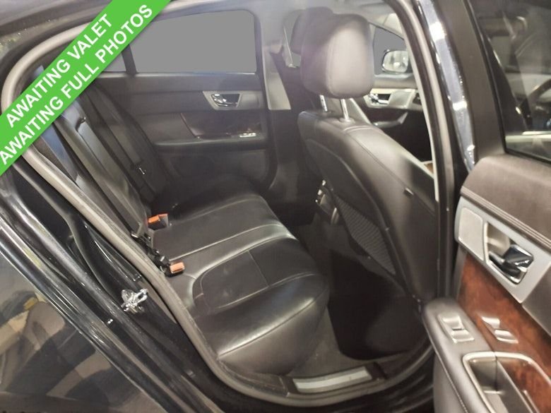 Used Jaguar XF 2011 for sale - 77342102: Photo 7