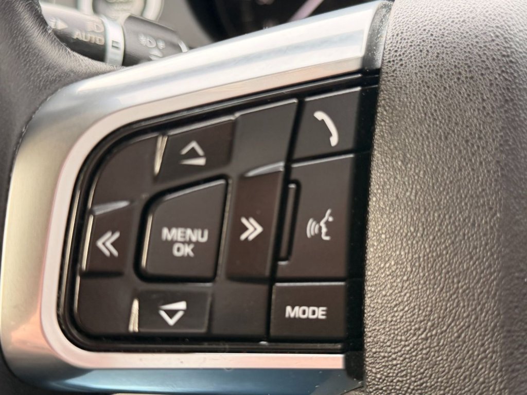 Used Land Rover Discovery Sport 2017 for sale - 78153800: Photo 32