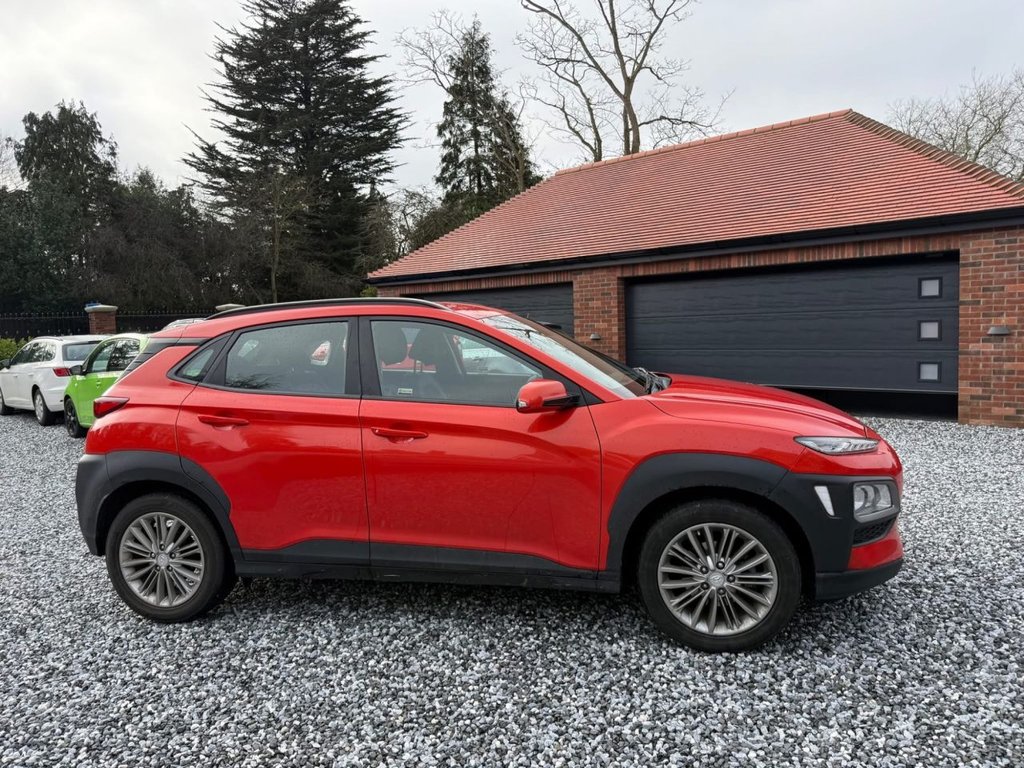 Used Hyundai KONA 2018 for sale - 77499089: Photo 2