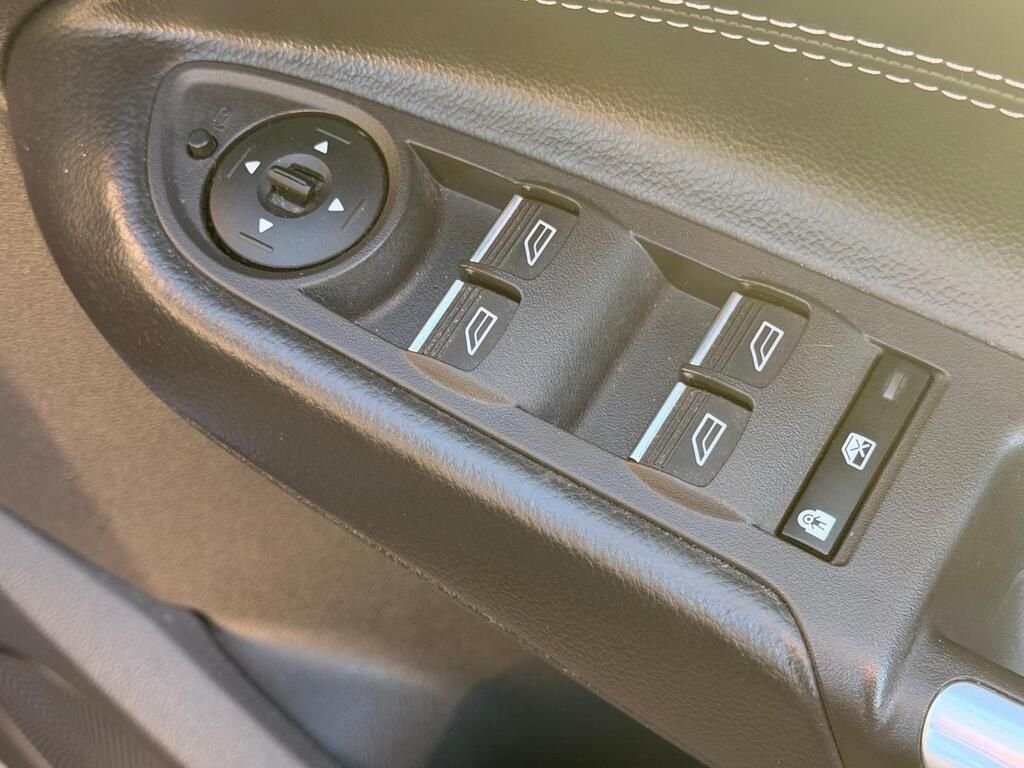 Used Ford C-Max 2017 for sale - 76820273: Photo 23