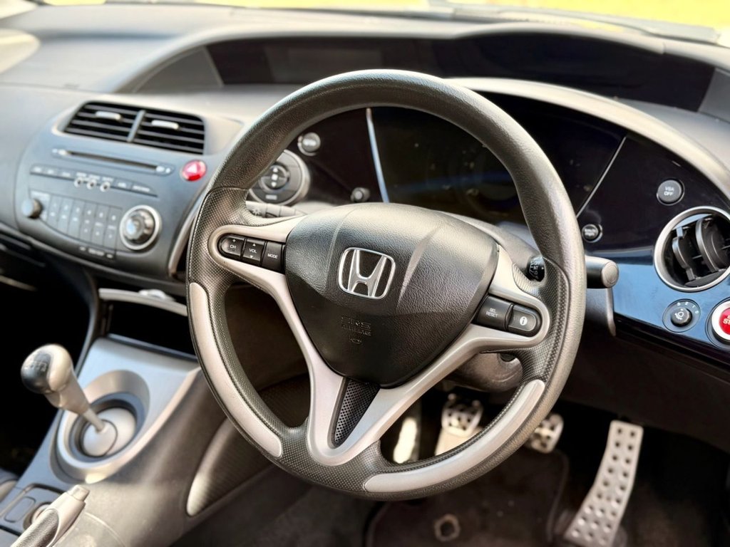 Used Honda Civic 2008 for sale - 77571993: Photo 15