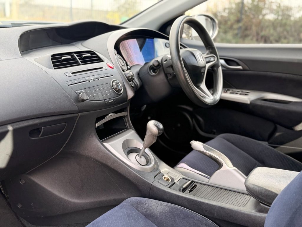 Used Honda Civic 2008 for sale - 77571993: Photo 20