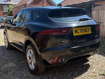 Used Jaguar E-Pace 2020 for sale - 79094832: Photo
