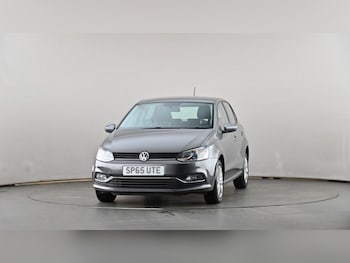 Used Volkswagen Polo 2015 for sale - 77780658: Photo