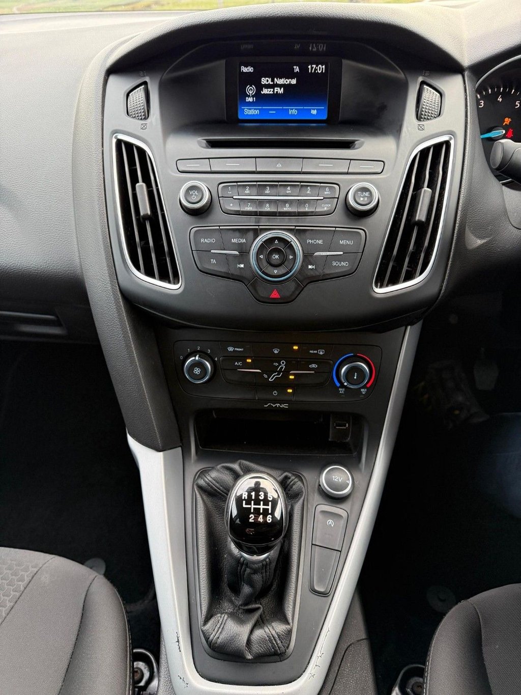 Used Ford Focus 2015 for sale - 78069220: Photo 11