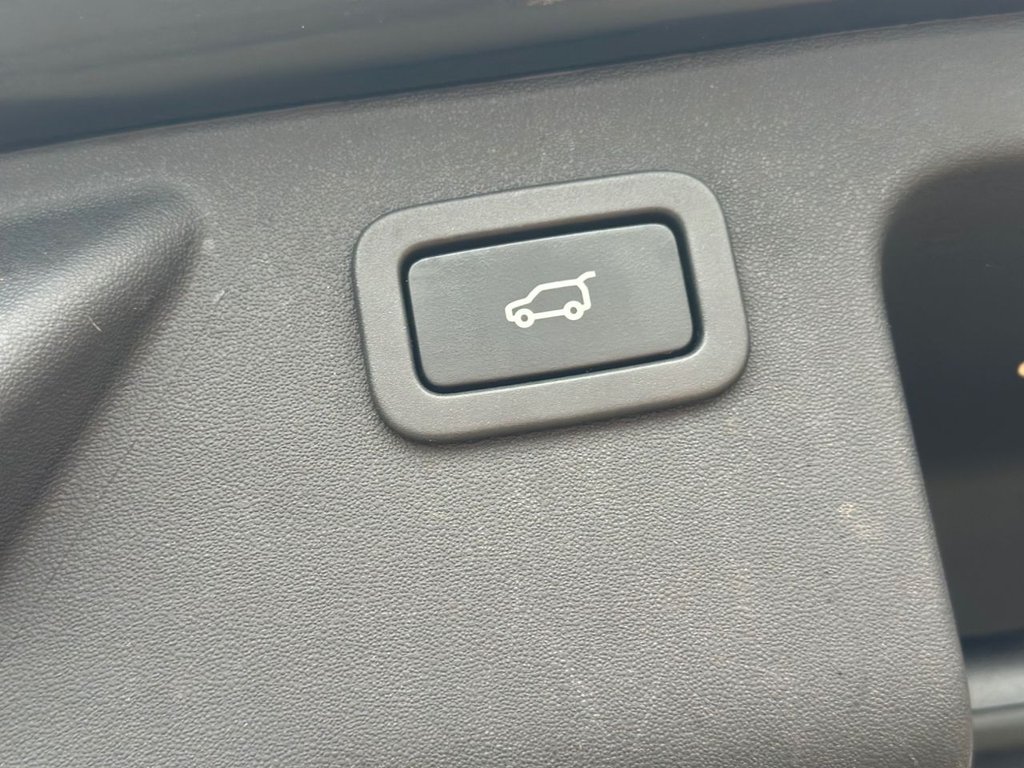 Used Land Rover Discovery Sport 2016 for sale - 77059650: Photo 14