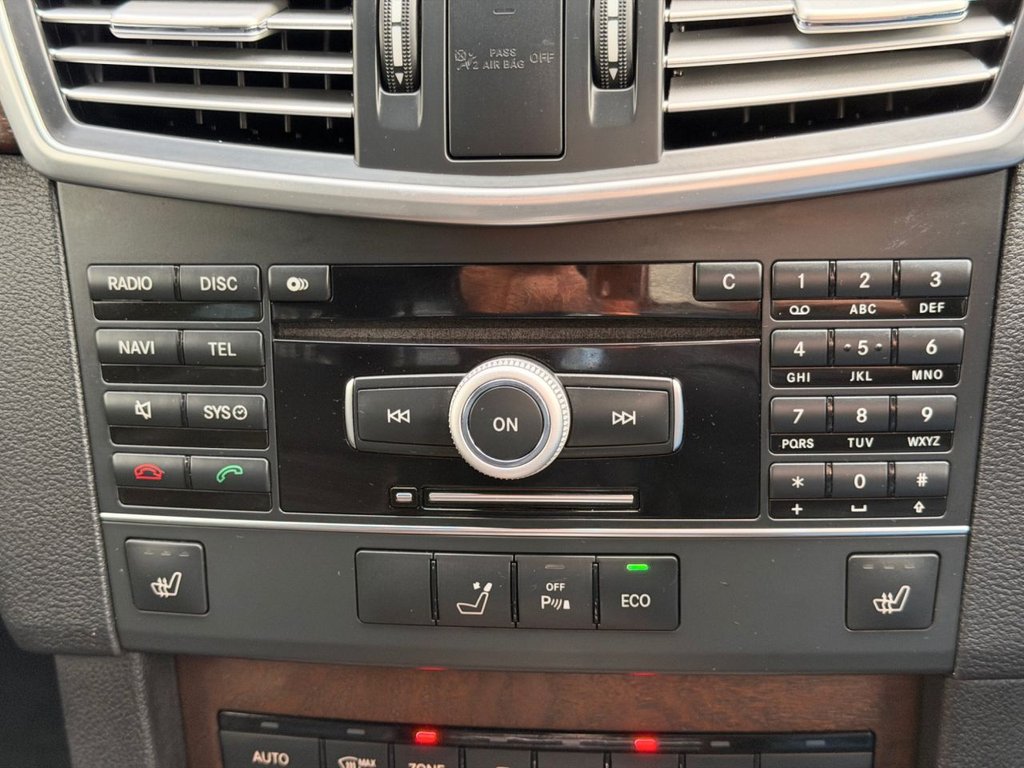 Used Mercedes-Benz E Class 2011 for sale - 76867903: Photo 22