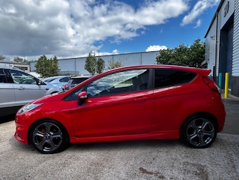 Used Ford Fiesta 2016 for sale - 78749362: Photo
