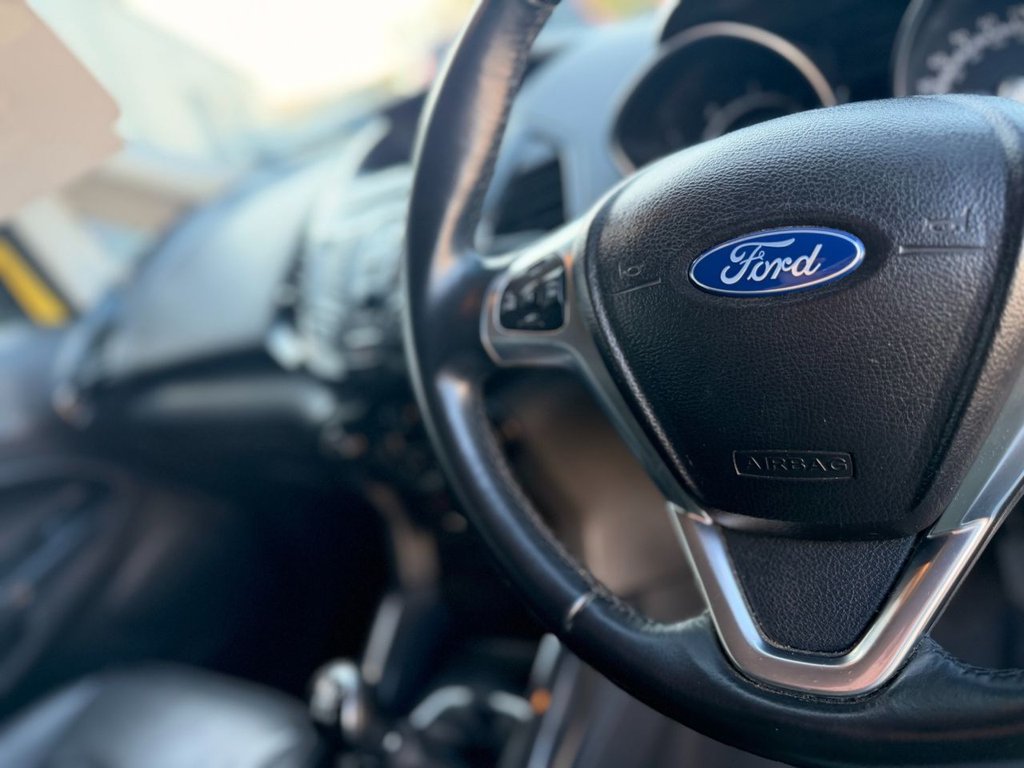 Used Ford Ecosport 2015 for sale - 76841549: Photo 27