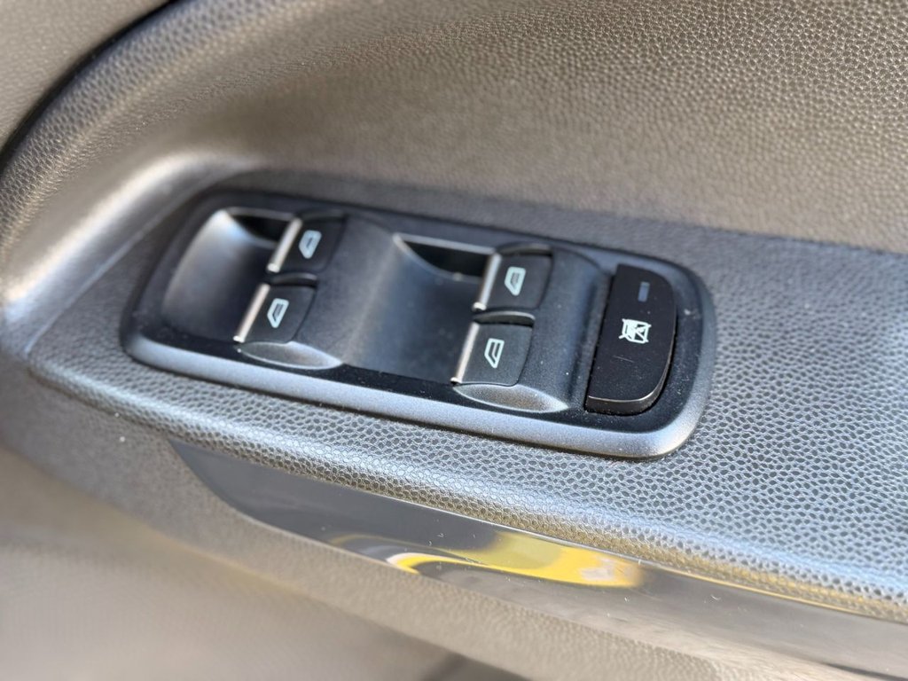 Used Ford Ecosport 2015 for sale - 76841549: Photo 28