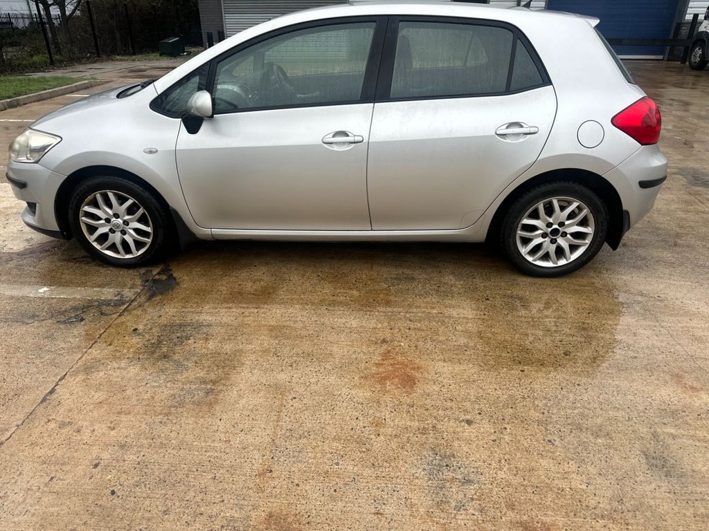 Used Toyota Auris 2007 for sale - 77785921: Photo 4