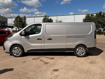 Used Renault Trafic 2018 for sale - 78844136: Photo