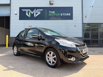 Used Peugeot 208 2014 for sale - 78514361: Photo