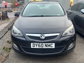 Used Vauxhall Astra 2010 for sale - 77256108: Photo