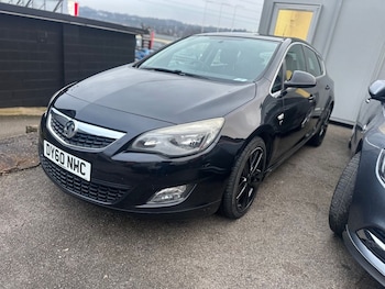 Used Vauxhall Astra 2010 for sale - 77256108: Photo