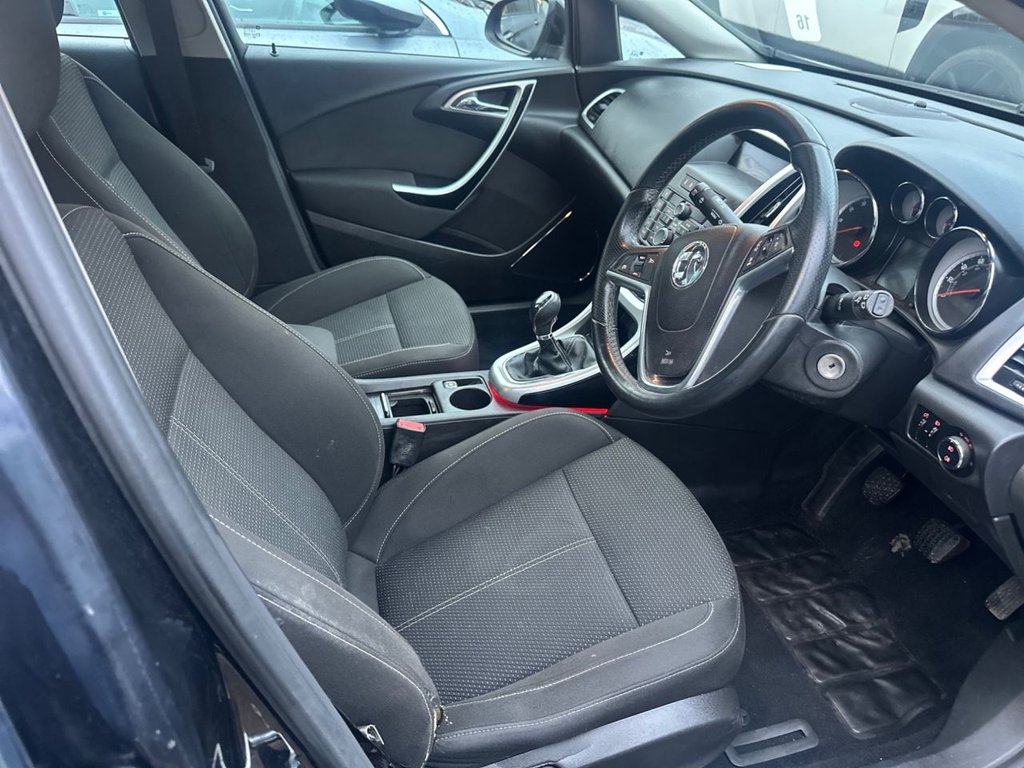 Used Vauxhall Astra 2010 for sale - 77256108: Photo 6