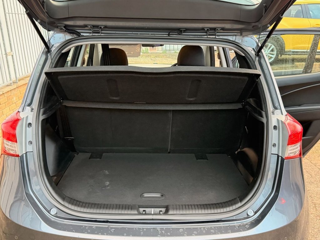 Used Hyundai Ix20 2016 for sale - 76973327: Photo 17